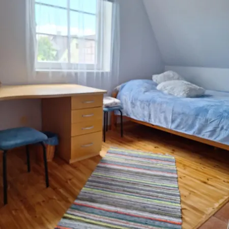 Majutus Rahulikus Piirkonnas Kesklinna Ja Mere Laeheduses 公寓 *