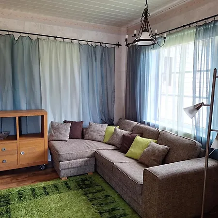 Majutus Rahulikus Piirkonnas Kesklinna Ja Mere Laeheduses Appartement